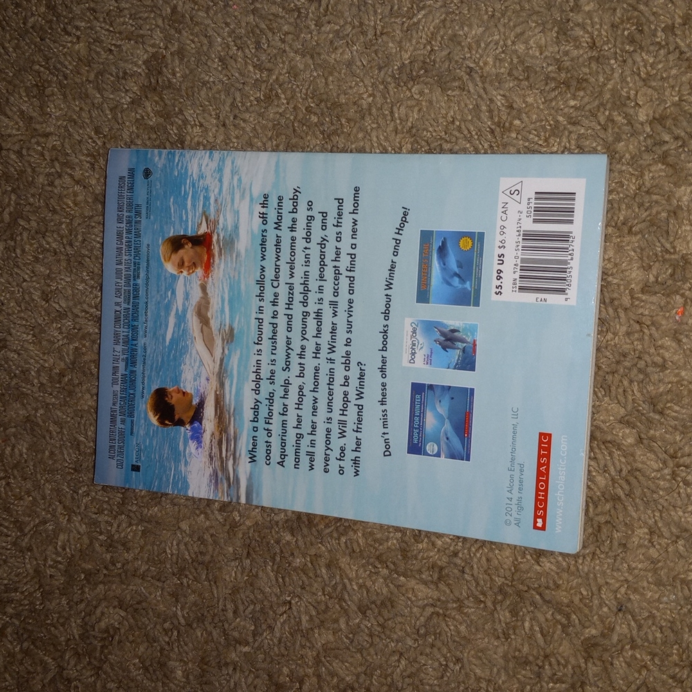 Dolphin Tale 2 Book - Picture 2 of 2